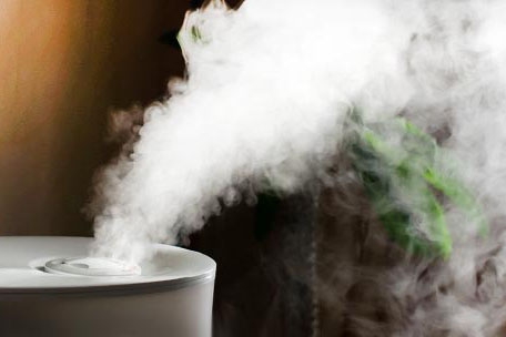 對抗梅雨季節(jié)潮濕，家用除濕機為您解決煩惱！